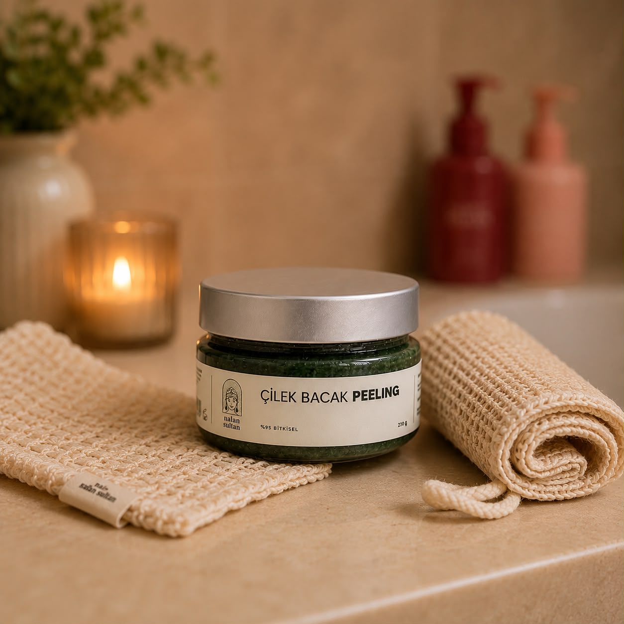Çilek Bacak Peeling 230 ml