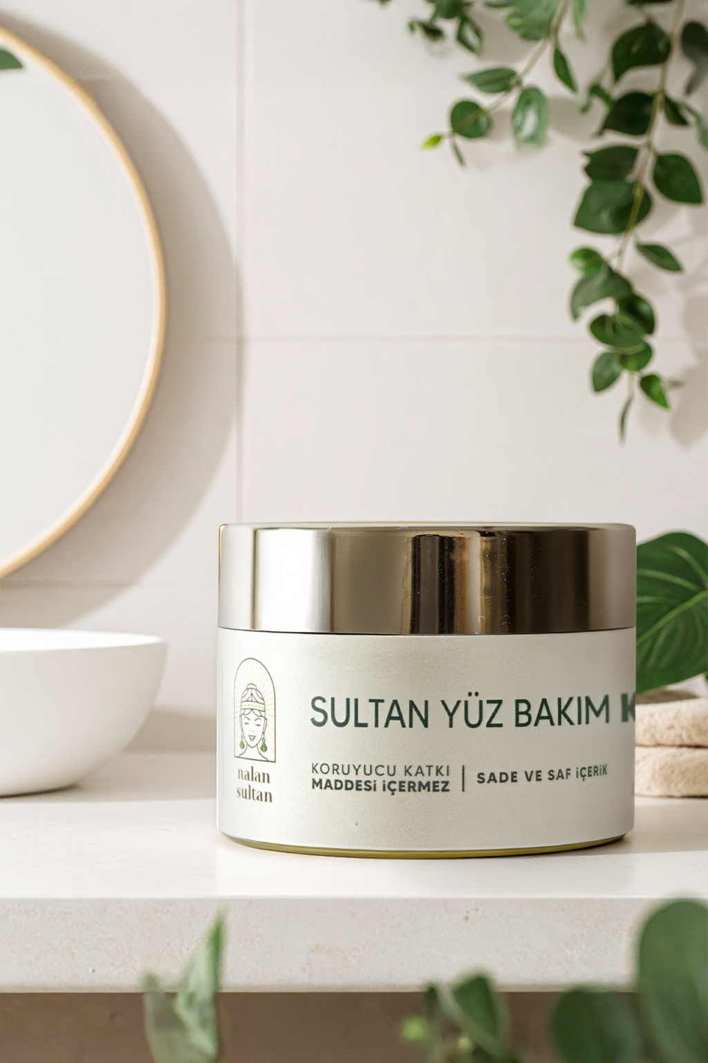 Nalan Sultan | Gündüz Bakım Kremi, E vitaminli, Yaşlanma Karşıtı, Nem Dengeleyici, %100 Naturel (50 ml)